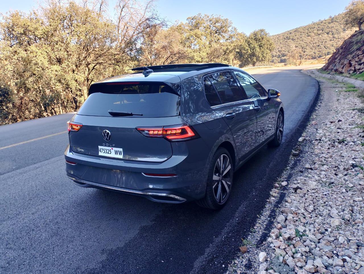 VOLKSWAGEN GOLF 8